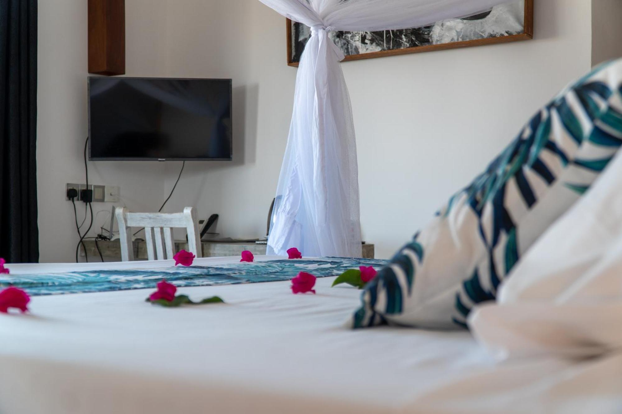 Visiwa Beach Resort Watamu Esterno foto